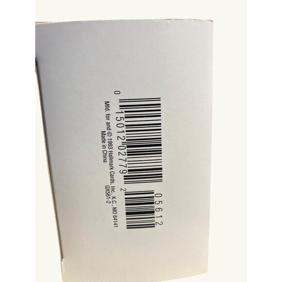 Hallmark 1993 Tannenbaums 20th Anniversary Ornament Christmas Village Dept Store - Picture 13 of 13